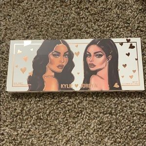 Kylie eyeshadow palette
